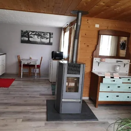 Charmante Ferienwohnung Mitten In Der Ruschegg